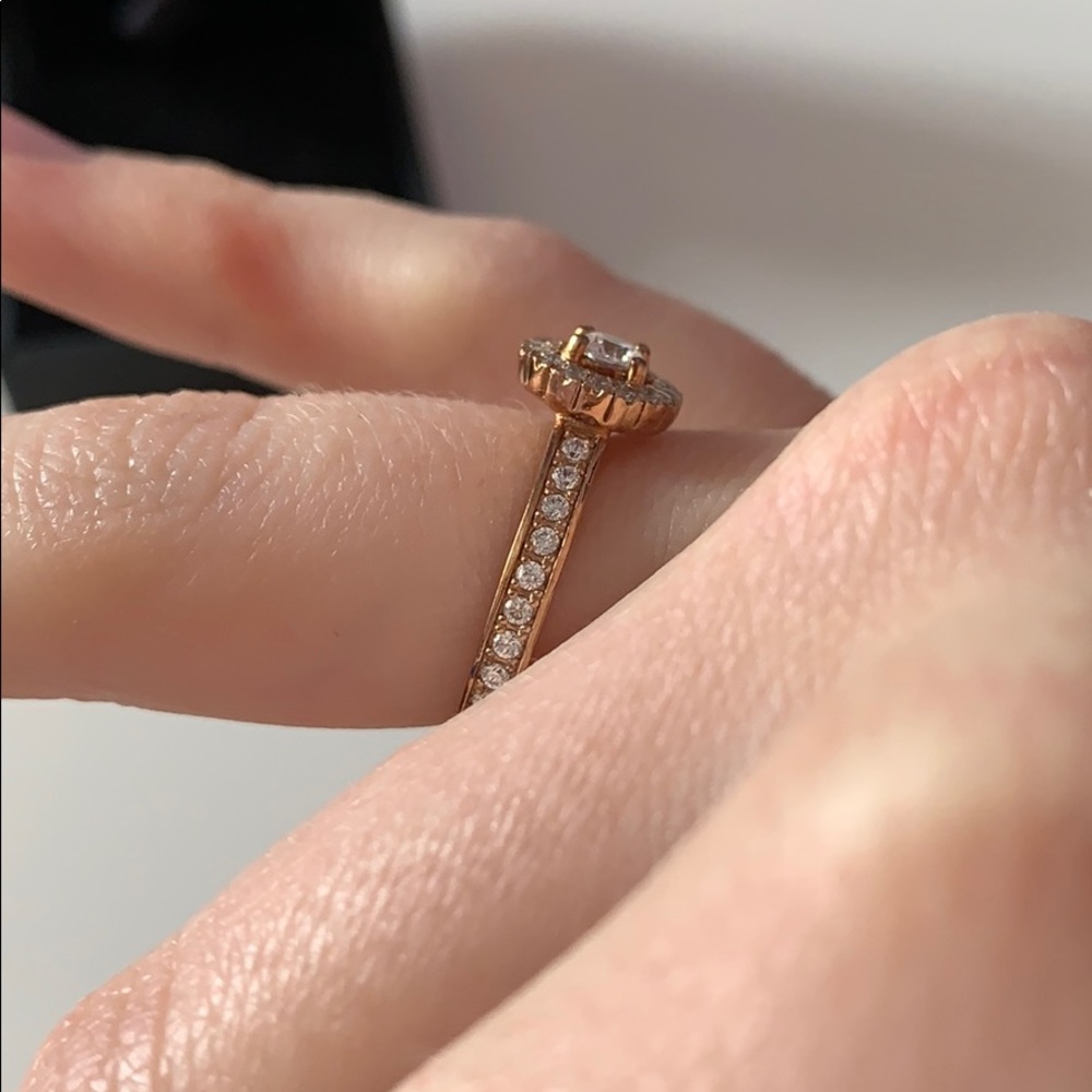Thomas Sabo Rose Gold Ring - Picture 3 of 3